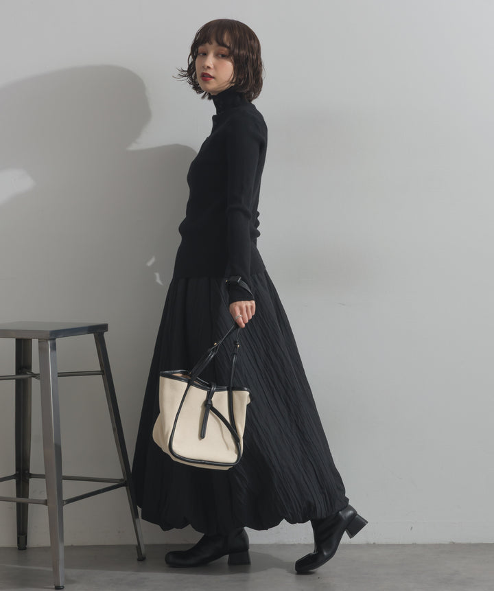 ハイネックニット