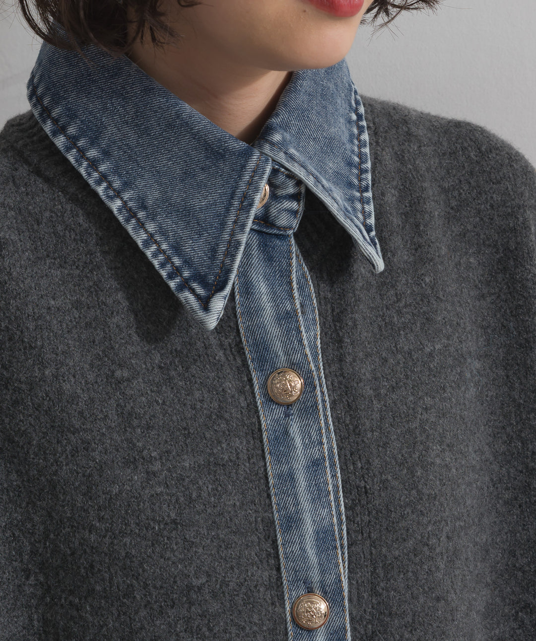 デニム襟レイヤード風ニットトップス