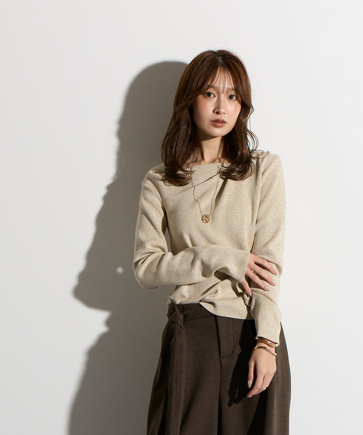 ドレーププルオーバー