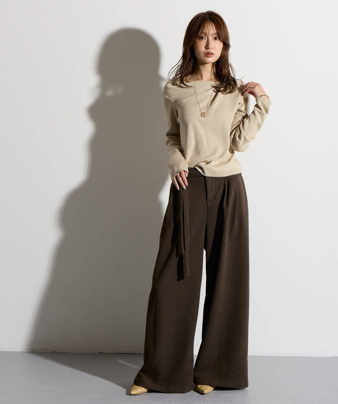 ドレーププルオーバー