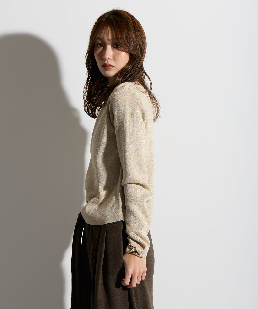 ドレーププルオーバー