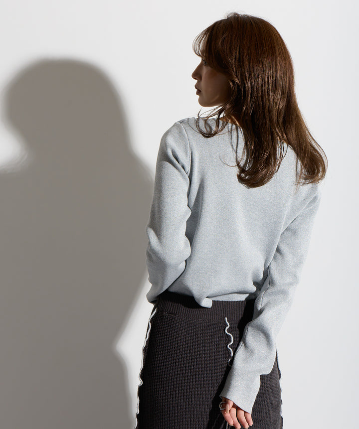 ドレーププルオーバー