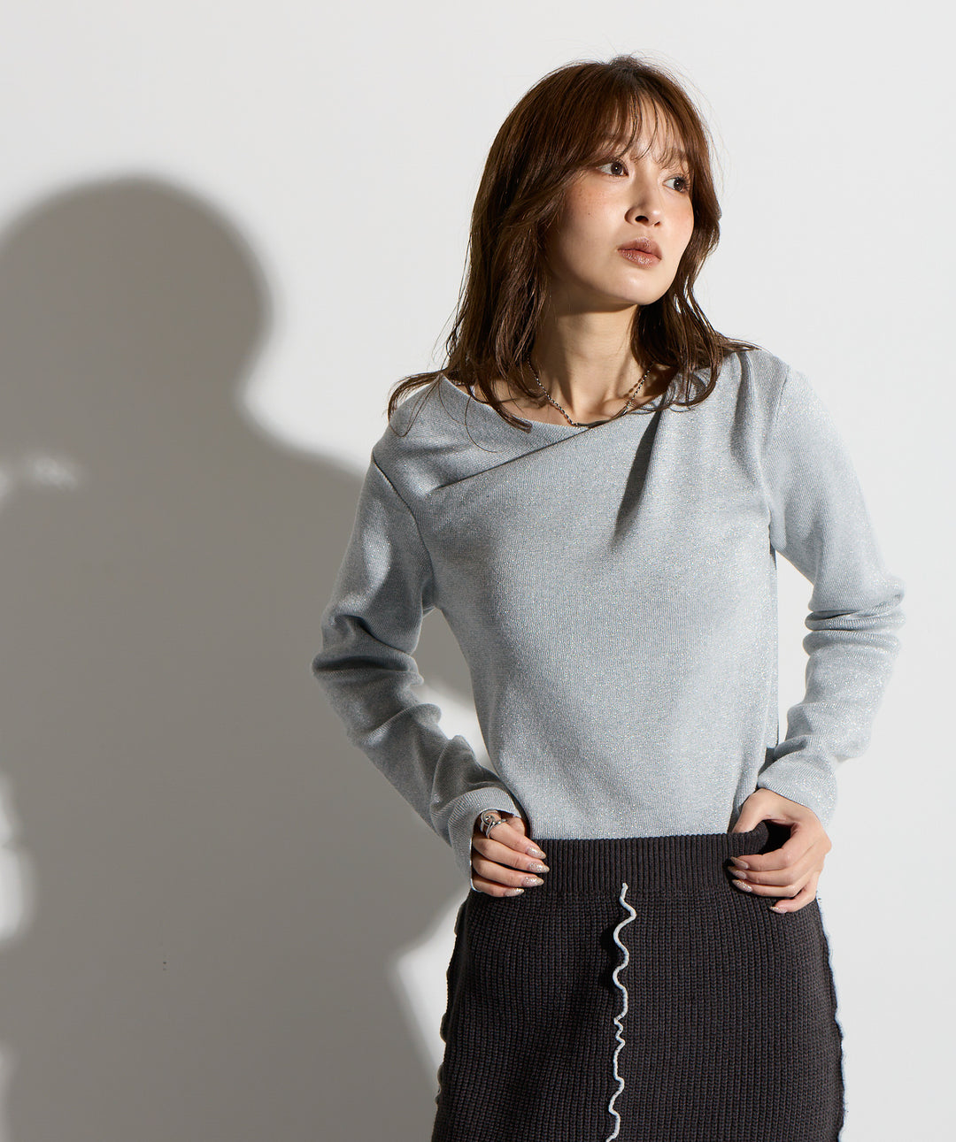 ドレーププルオーバー