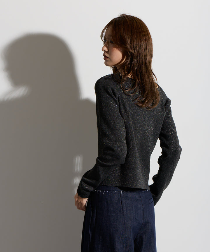 ドレーププルオーバー