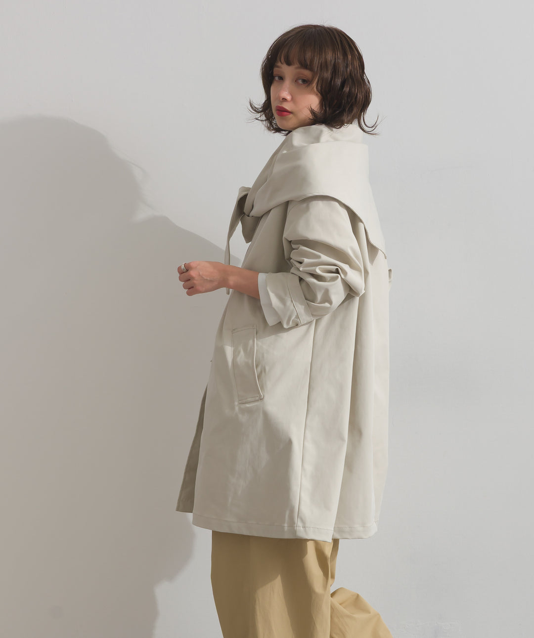 コンパクトツイルスカーフ付きコート