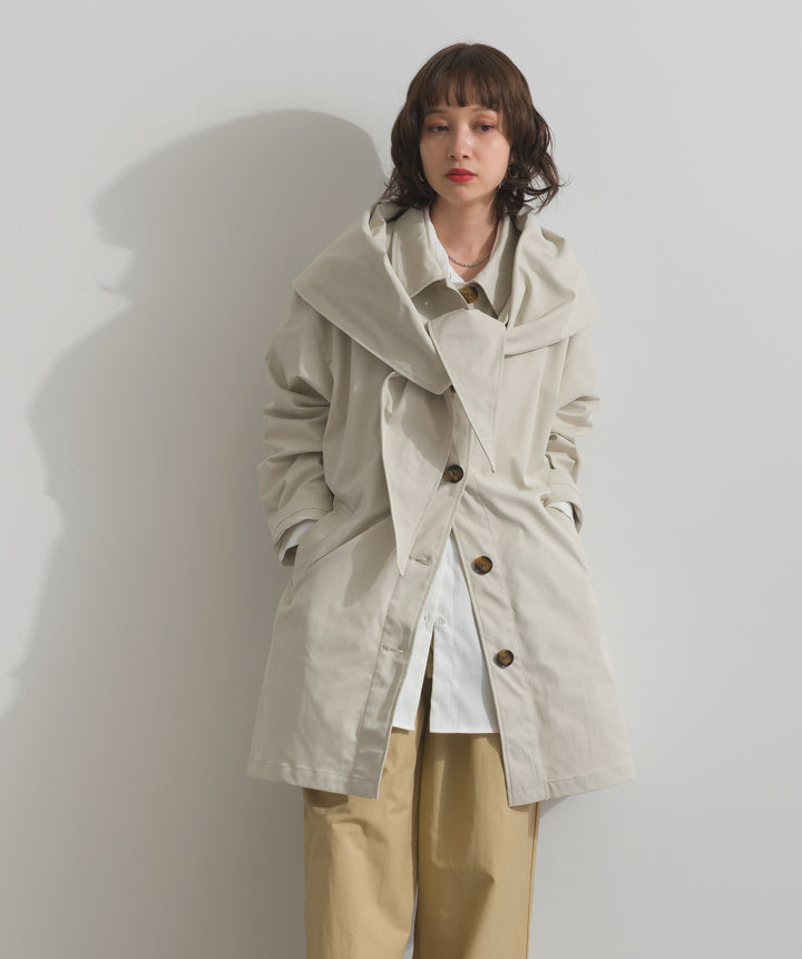 コンパクトツイルスカーフ付きコート