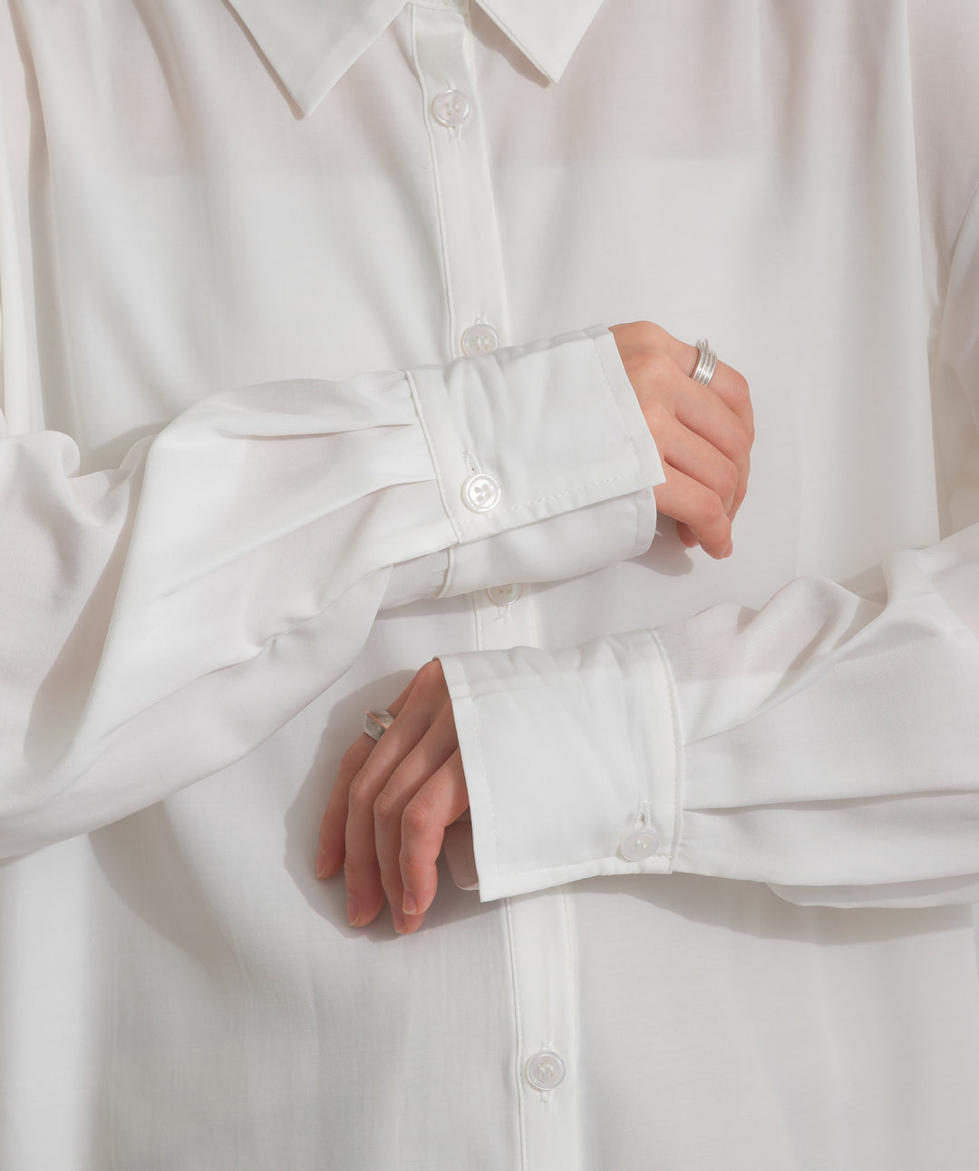 ポプリン裾レースシャツワンピース