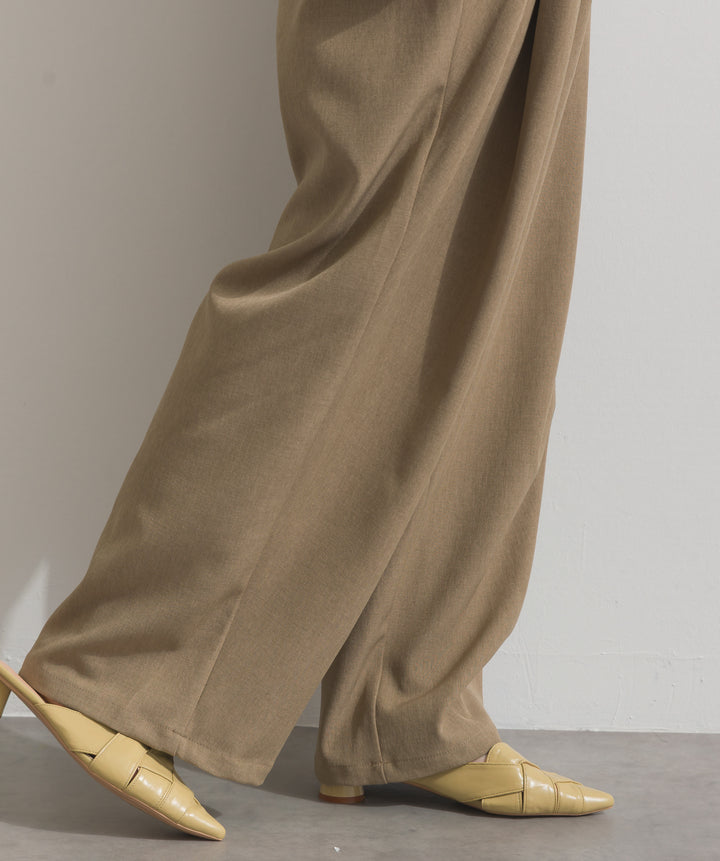 アシンメトリーウエストタックパンツ