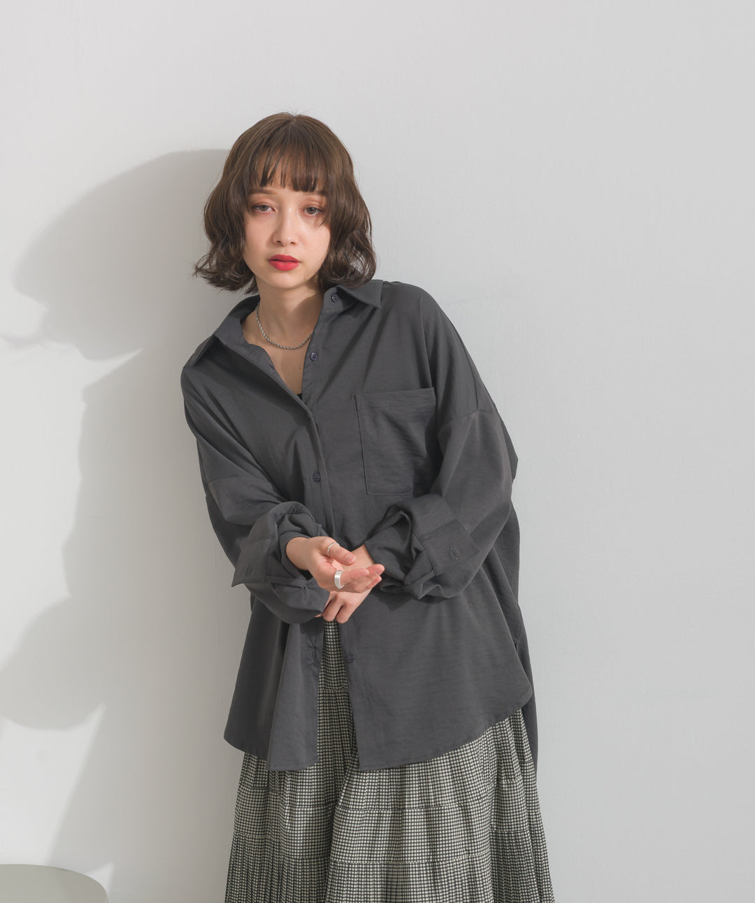 スリーブアレンジドレープシャツ