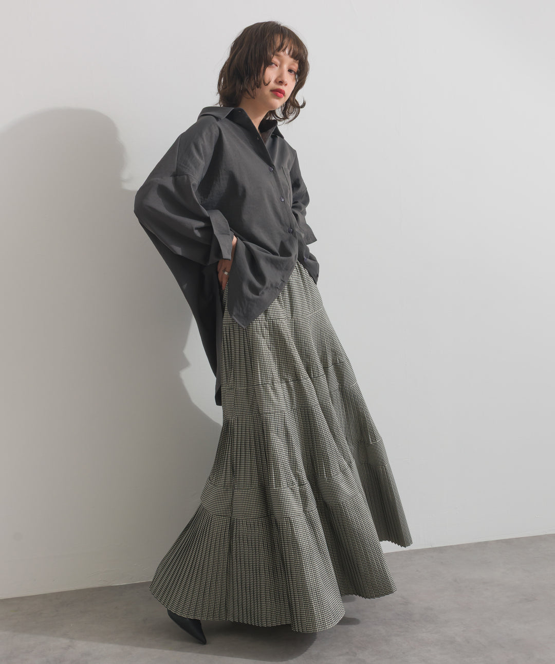 スリーブアレンジドレープシャツ