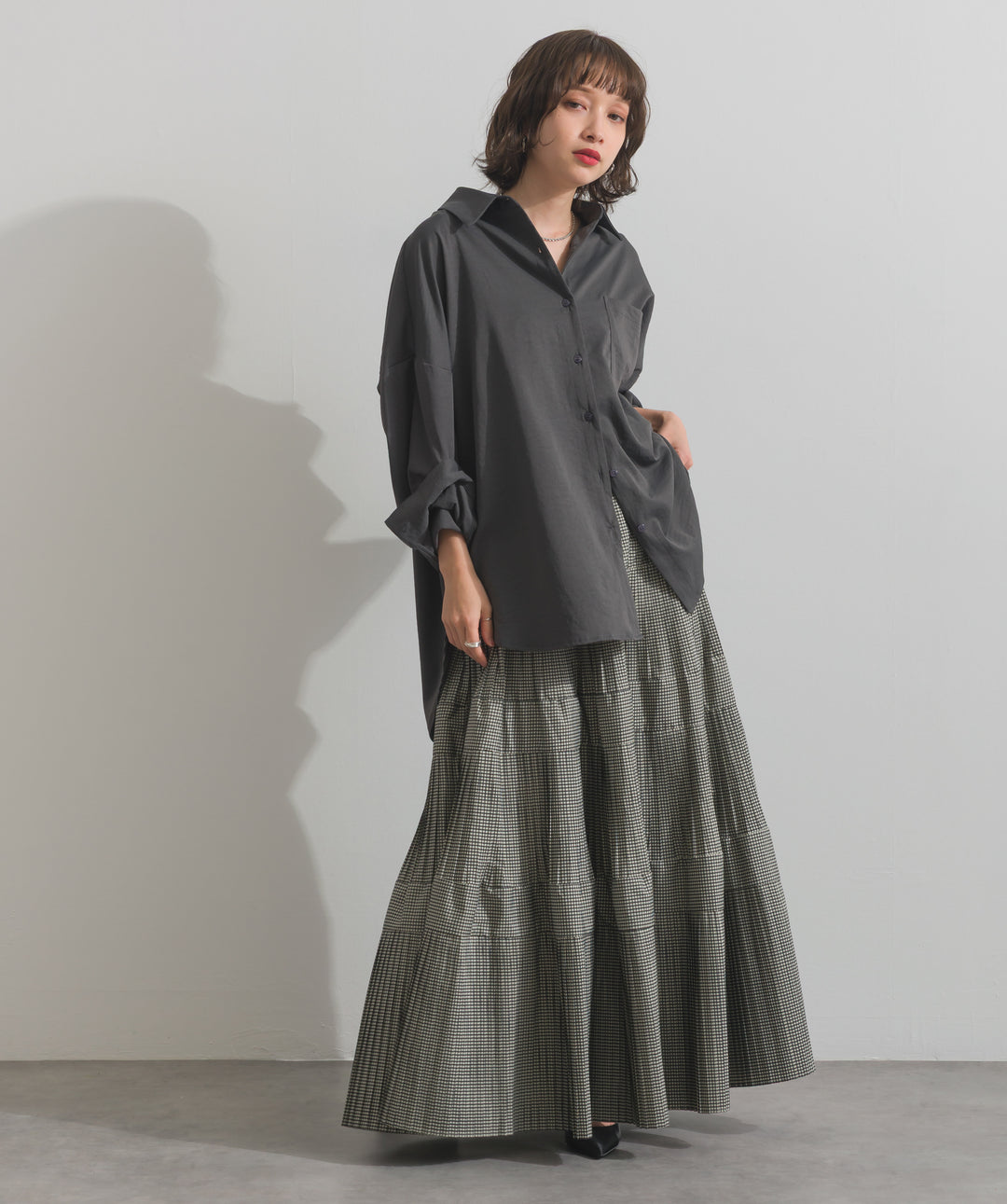 スリーブアレンジドレープシャツ