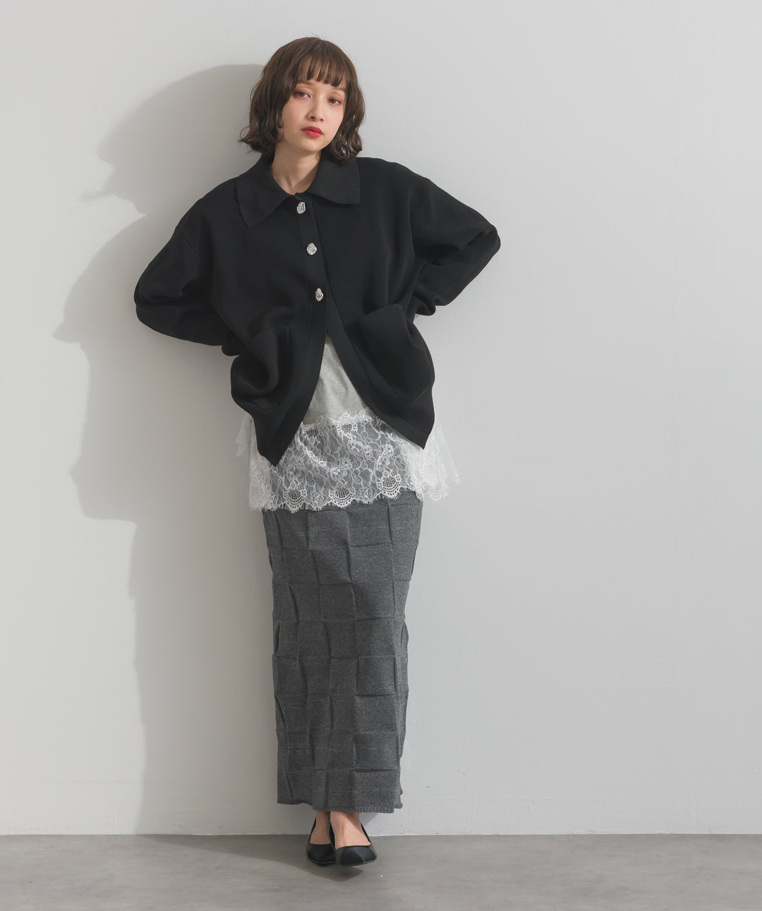 裾レースロングスリーブTシャツ