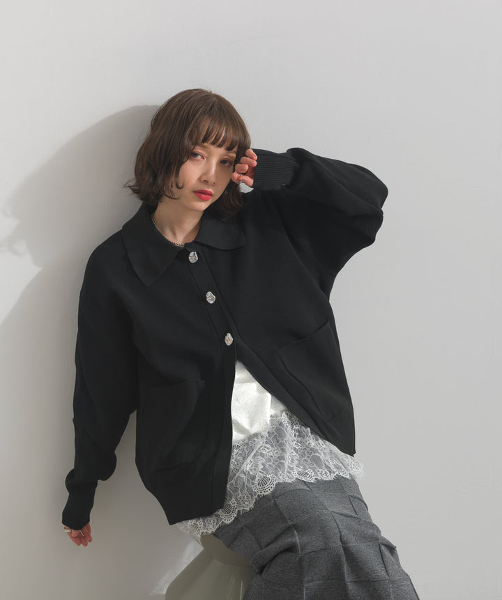 メタルボタン衿付きニットカーディガン