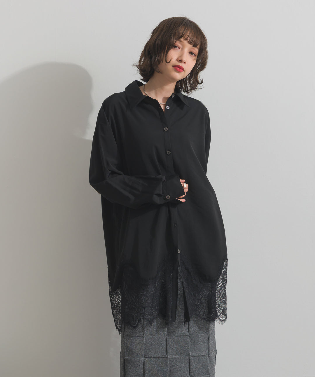 ポプリン裾レースシャツワンピース