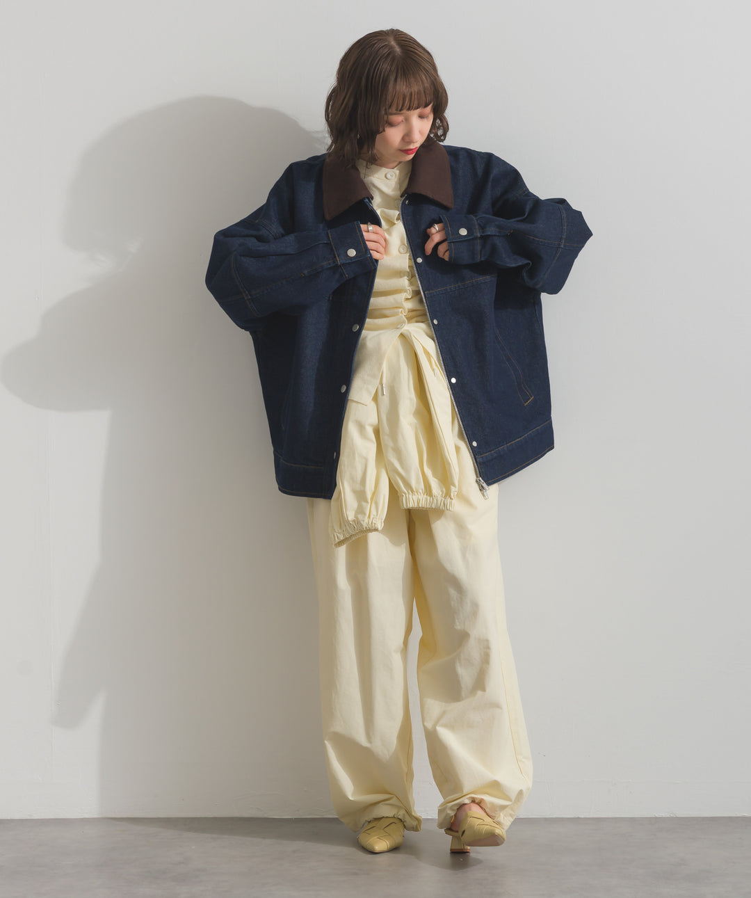 合繊ツイルスタンドウエスト巻きジョガーパンツ