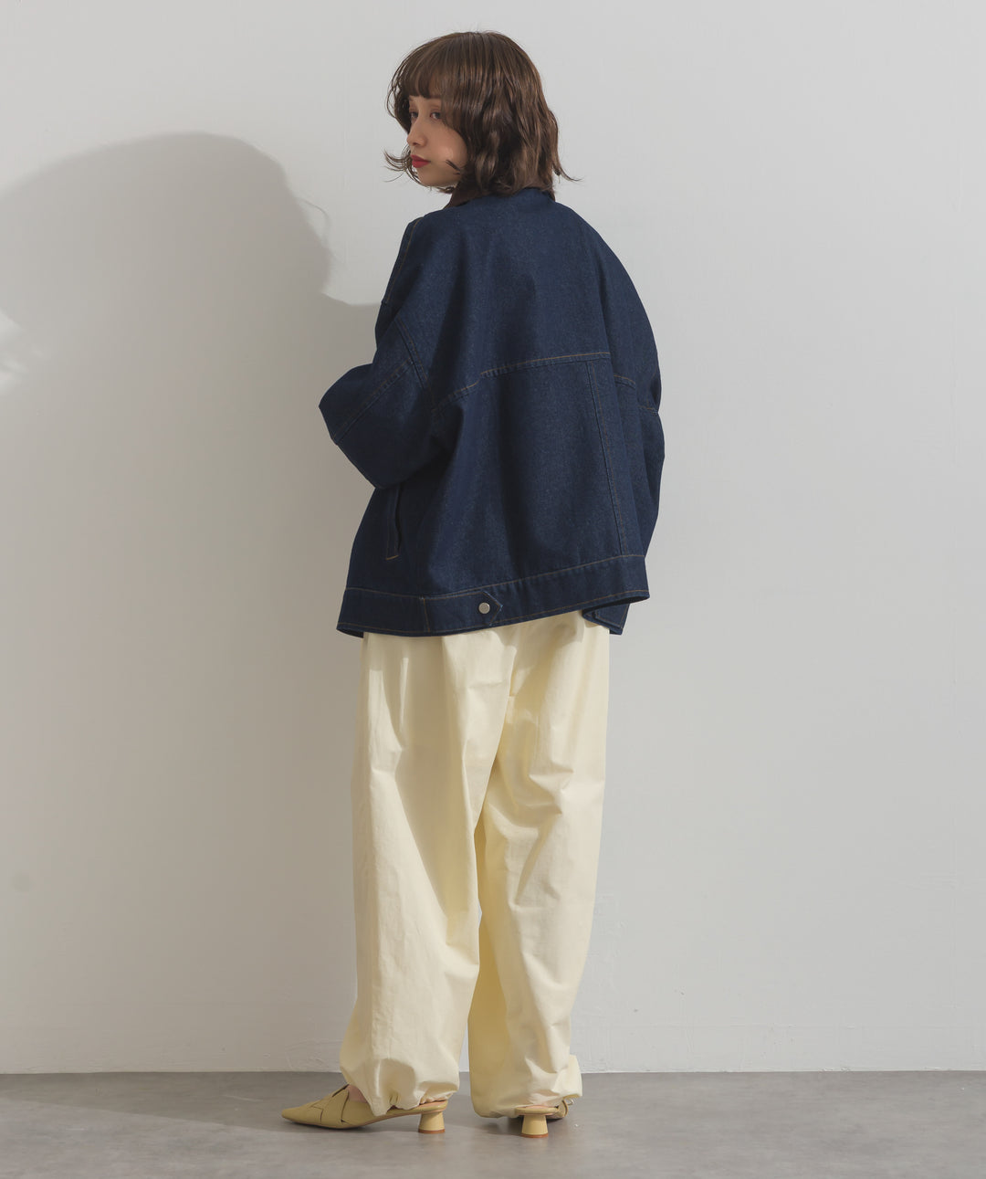 合繊ツイルスタンドウエスト巻きジョガーパンツ