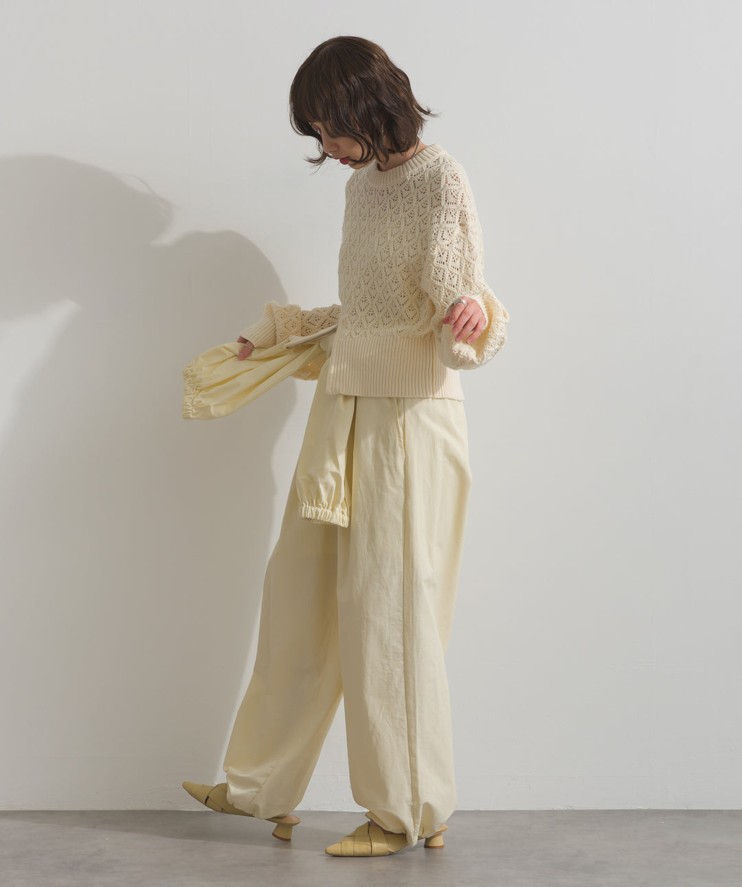 合繊ツイルスタンドウエスト巻きジョガーパンツ