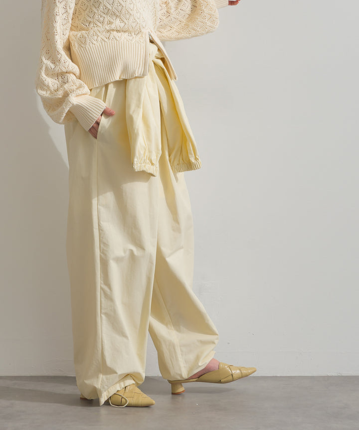 合繊ツイルスタンドウエスト巻きジョガーパンツ