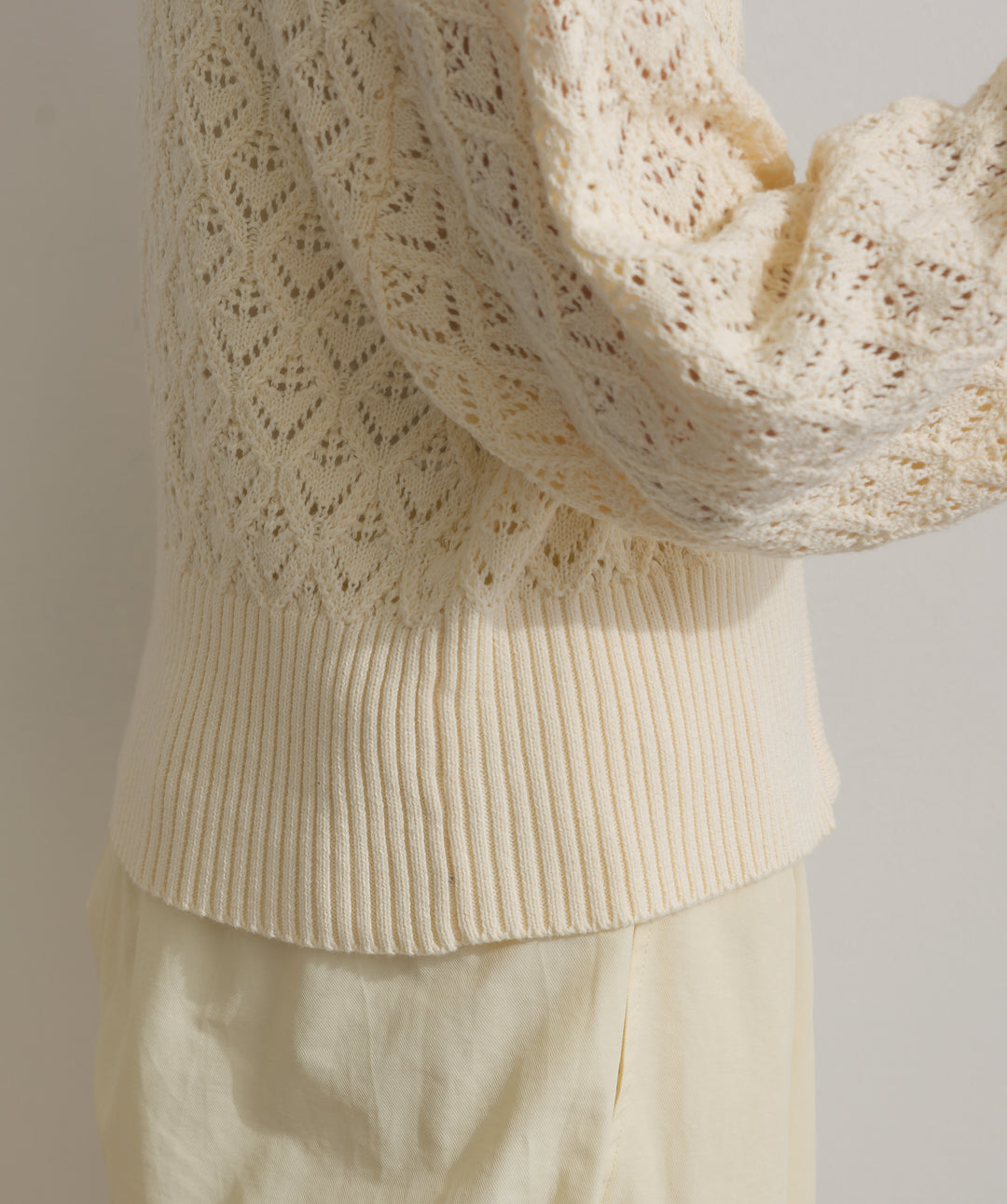 フロントスリットZIPニット