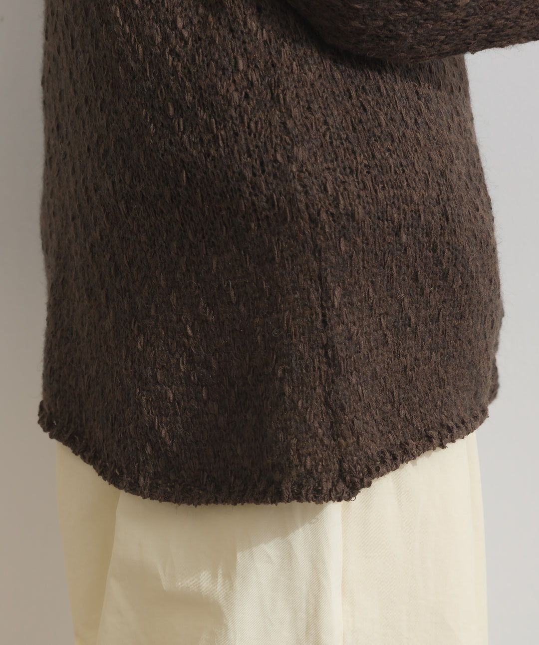 異素材ミックスヤーンニットプルオーバー