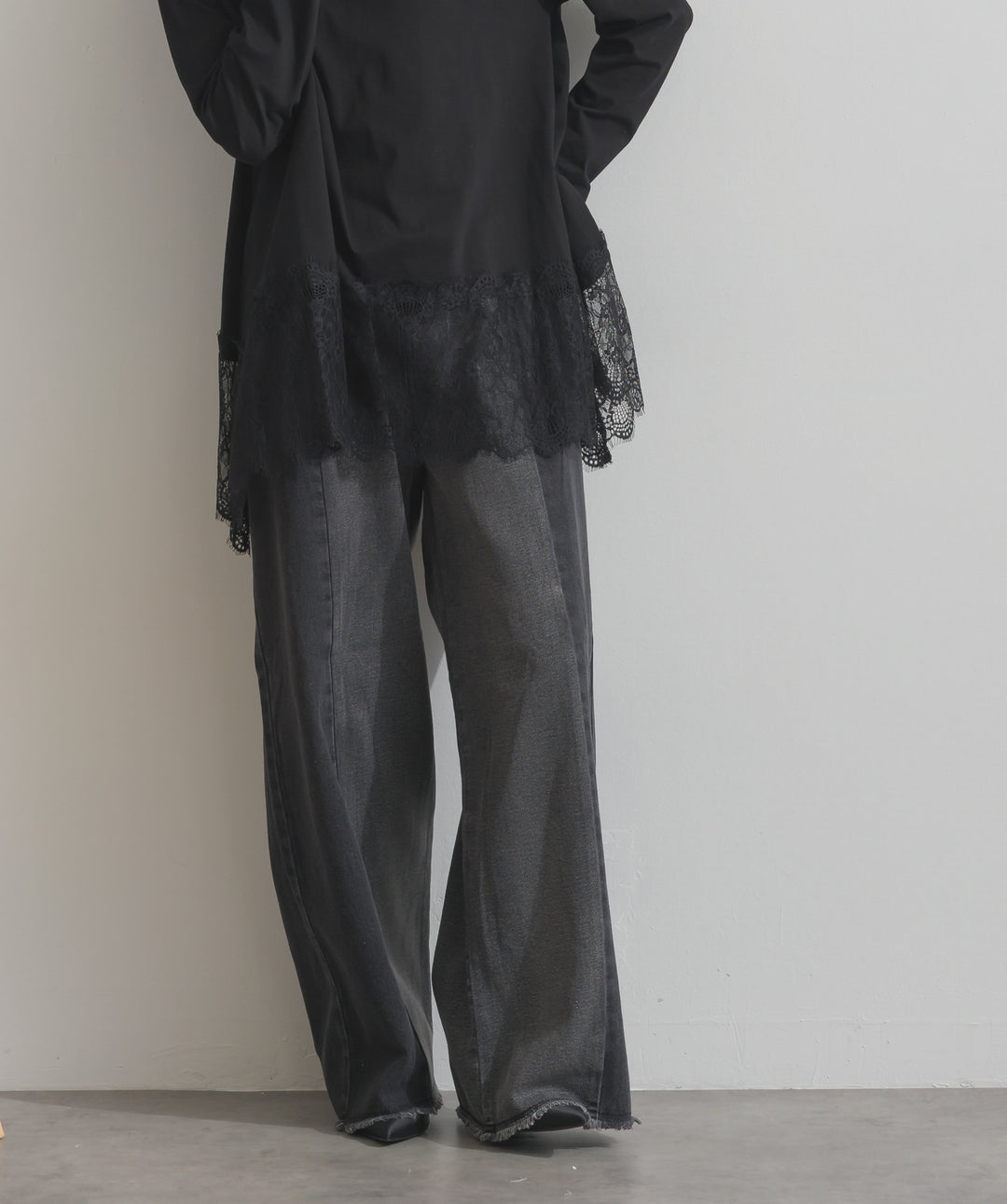 ツートーンバイカラーデニムパンツ