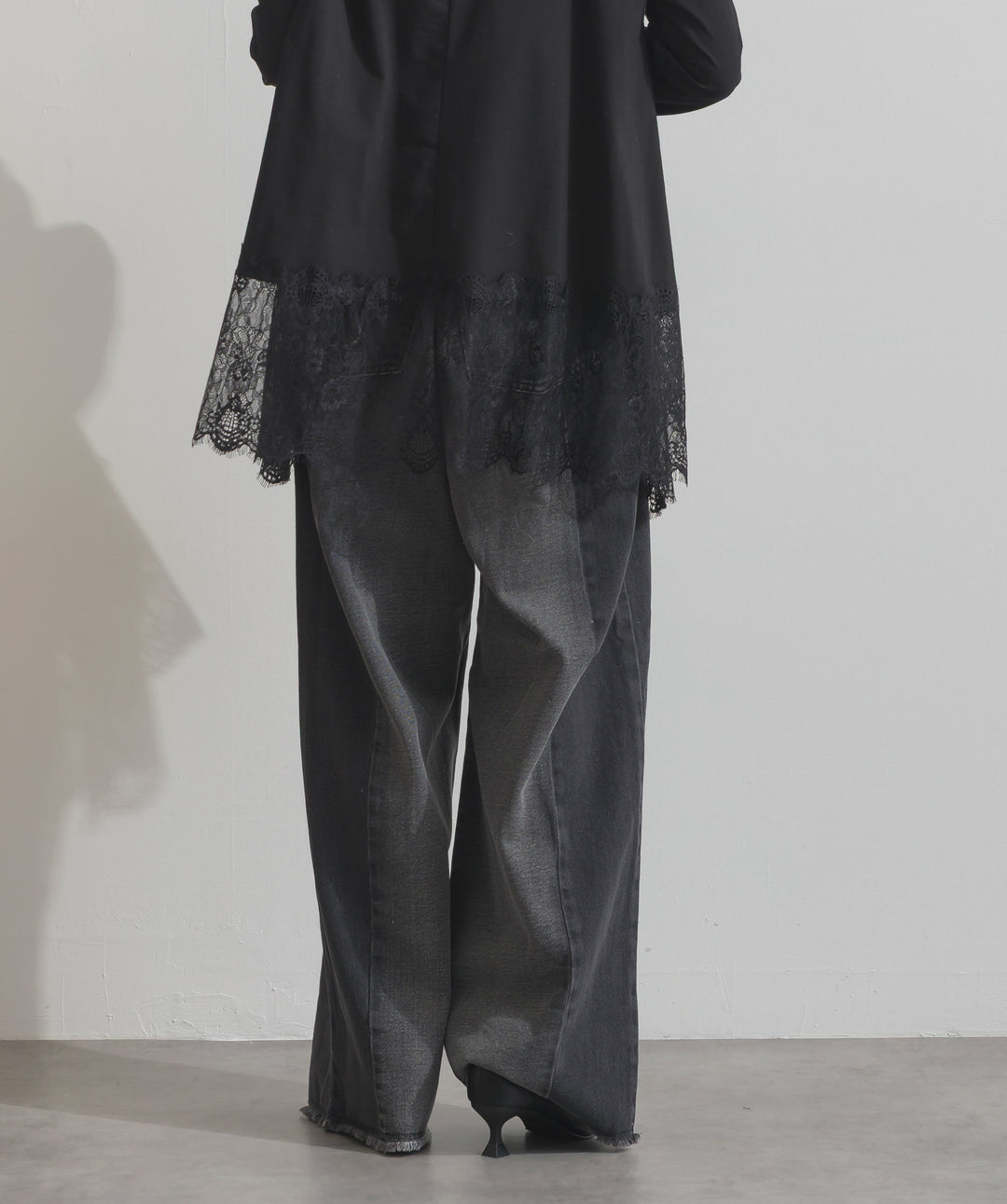 ツートーンバイカラーデニムパンツ