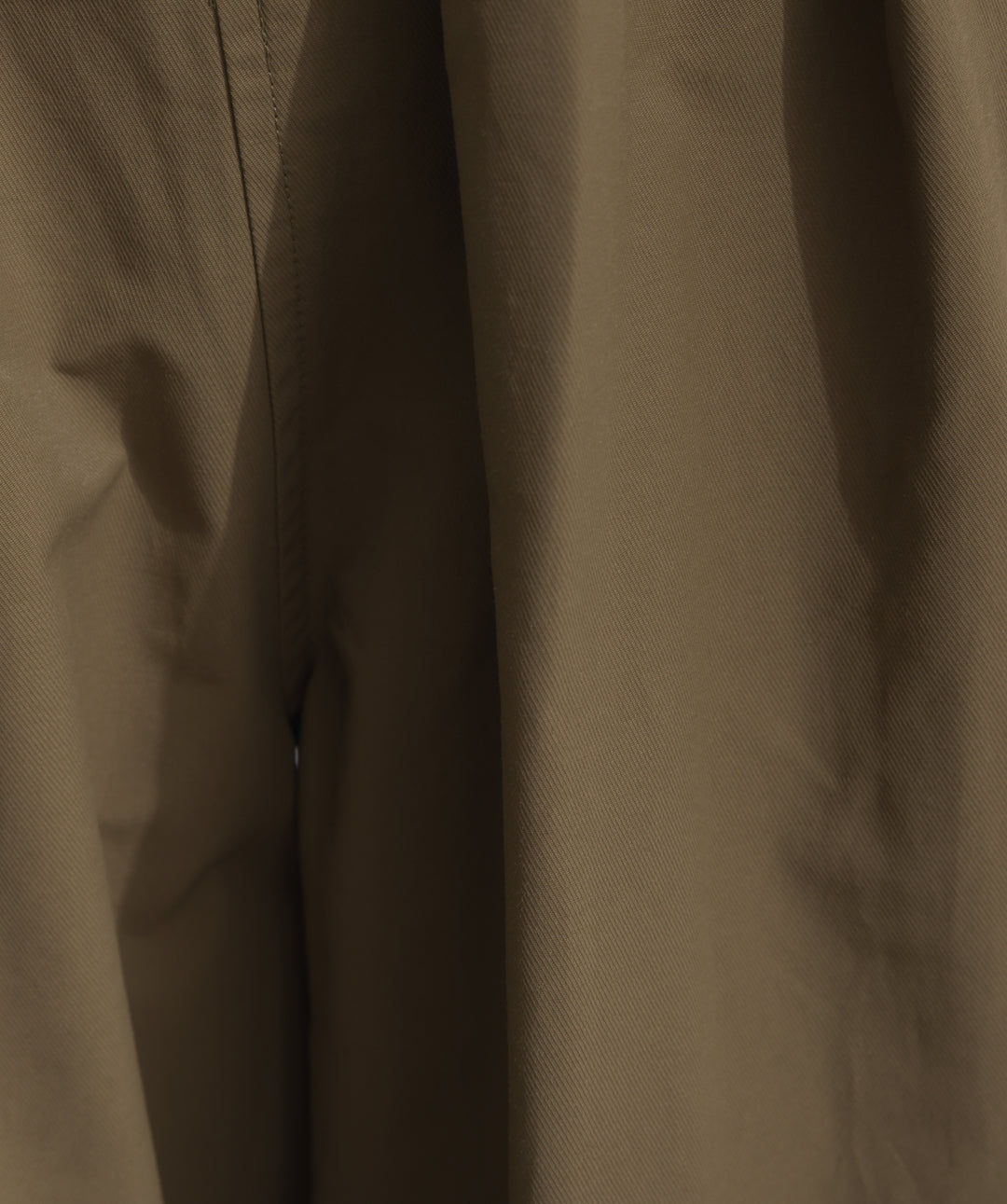 合繊ツイルスタンドウエスト巻きジョガーパンツ