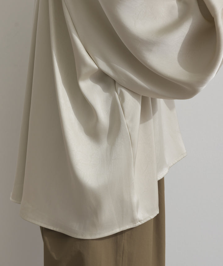 フリルギャザーブラウス