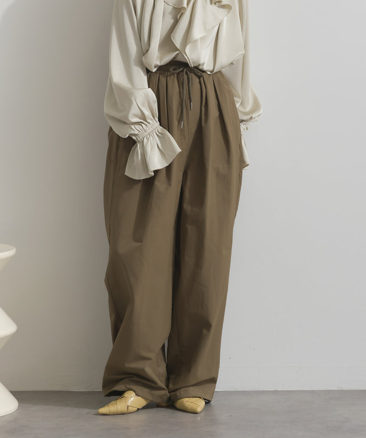 合繊ツイルスタンドウエスト巻きジョガーパンツ