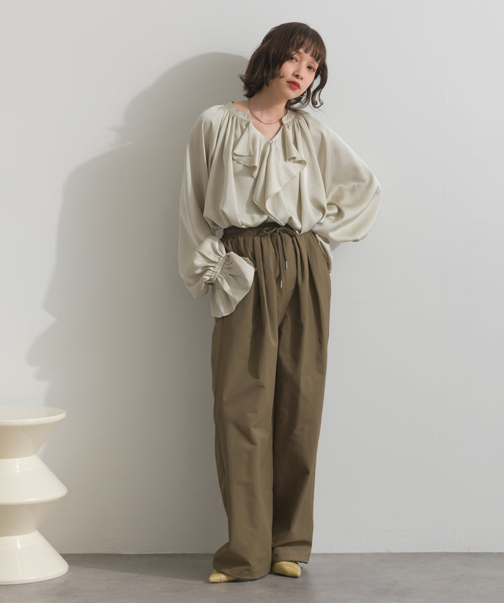 フリルギャザーブラウス