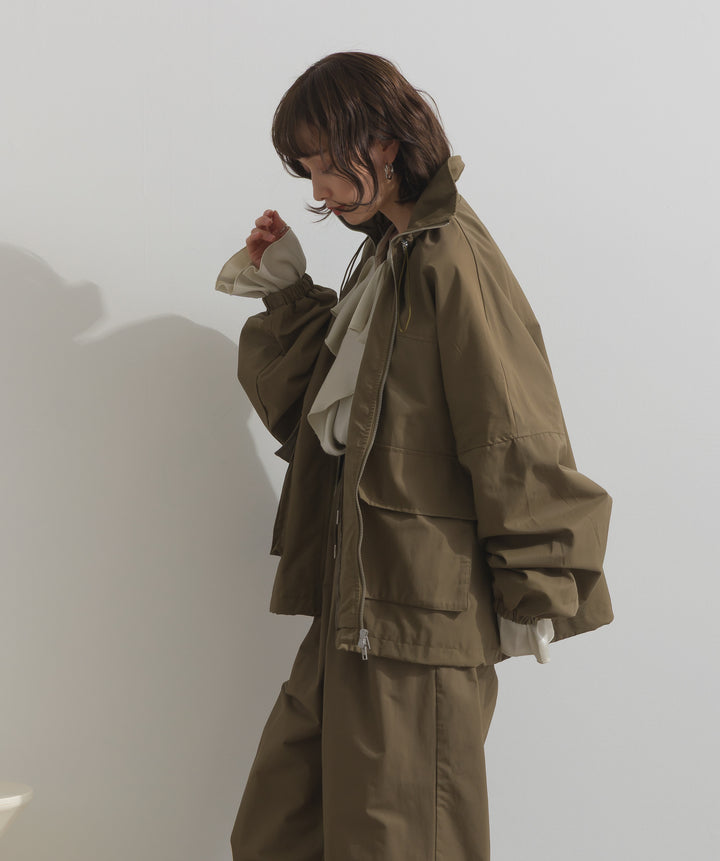 合繊ツイルスタンドジャッケット