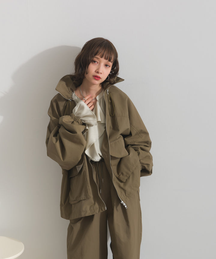 合繊ツイルスタンドジャッケット