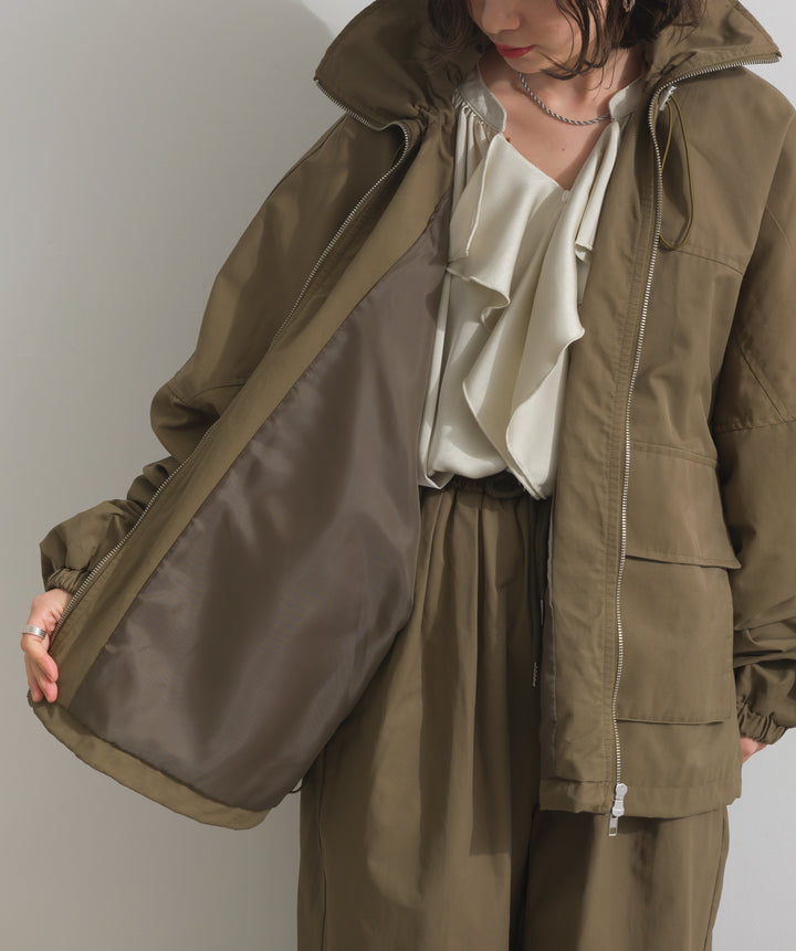 合繊ツイルスタンドジャッケット