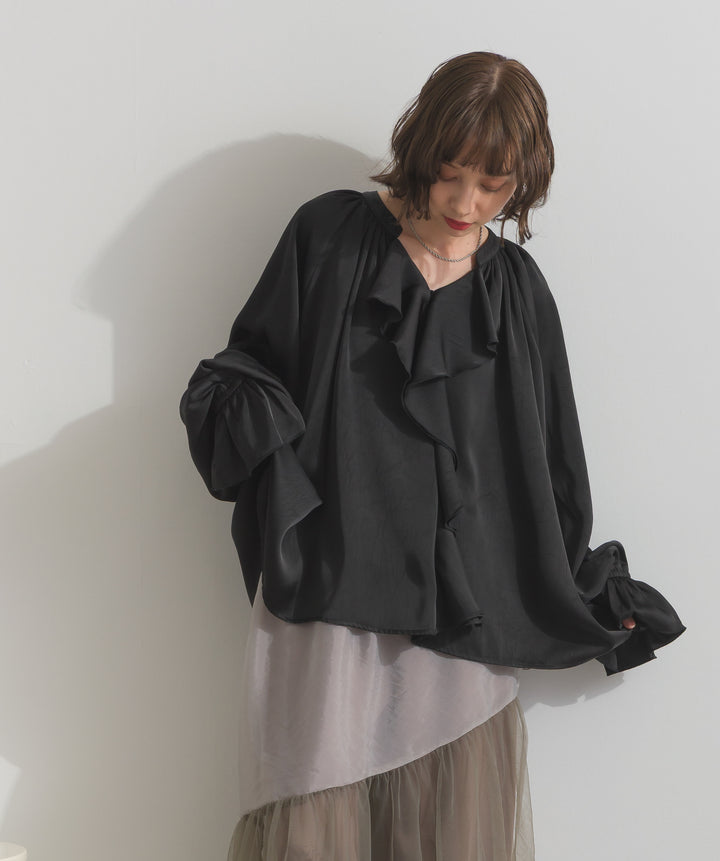 フリルギャザーブラウス