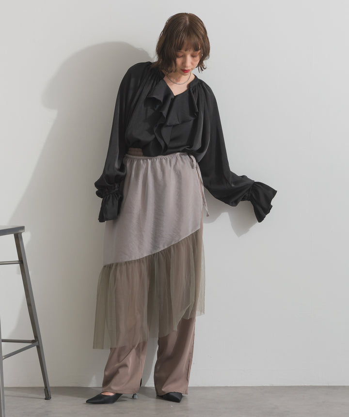 フリルギャザーブラウス