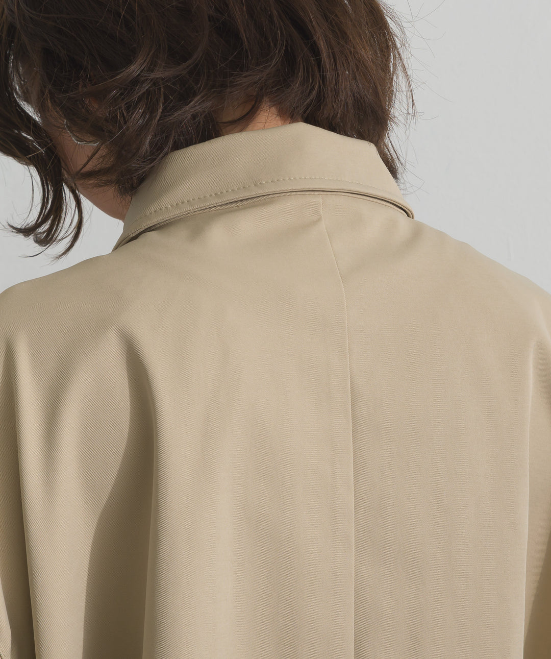 コンパクトツイルスカーフ付きコート