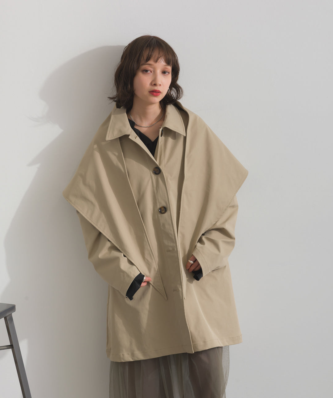 コンパクトツイルスカーフ付きコート