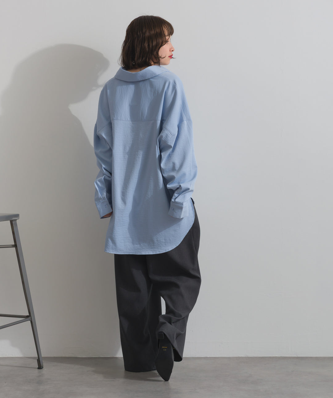 スリーブアレンジドレープシャツ