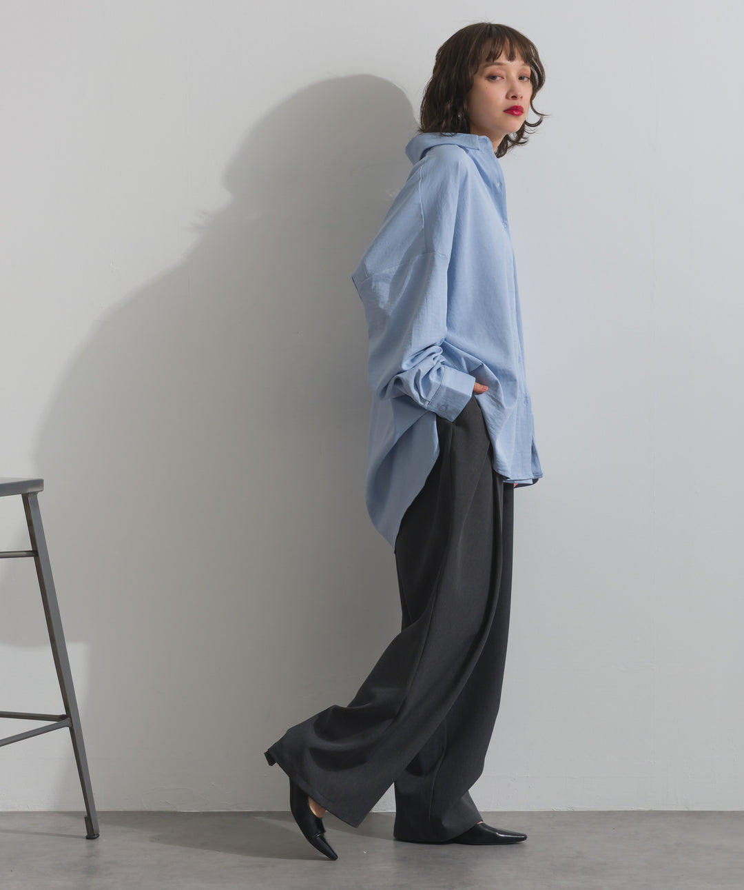 アシンメトリーウエストタックパンツ