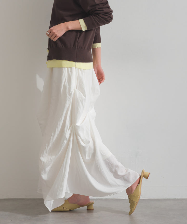 ランダムタックボリュームスカート