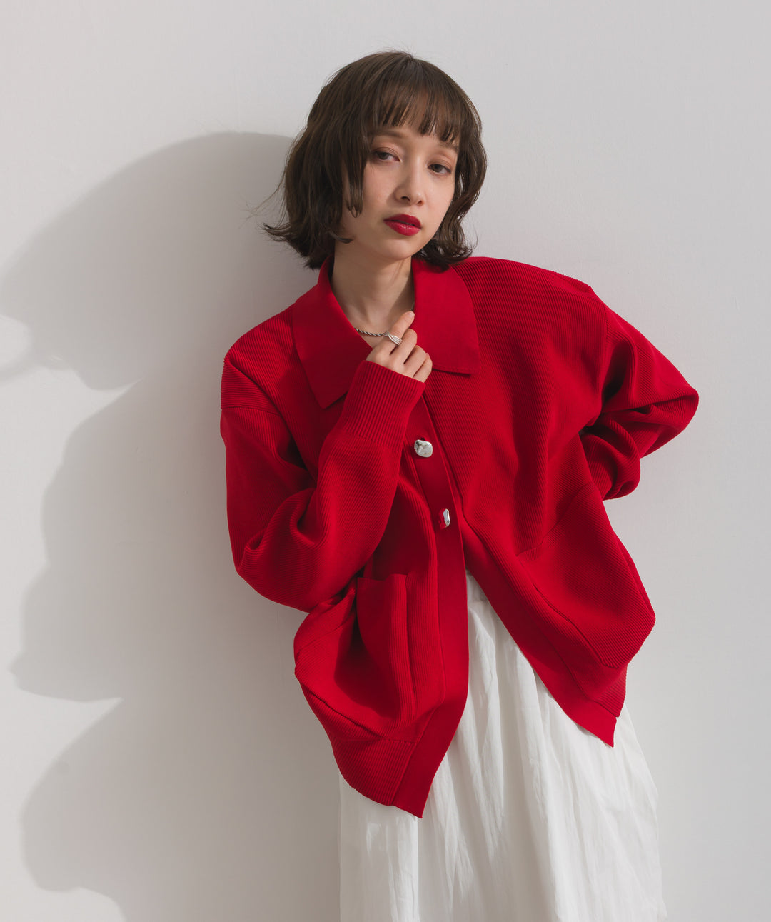 メタルボタン衿付きニットカーディガン