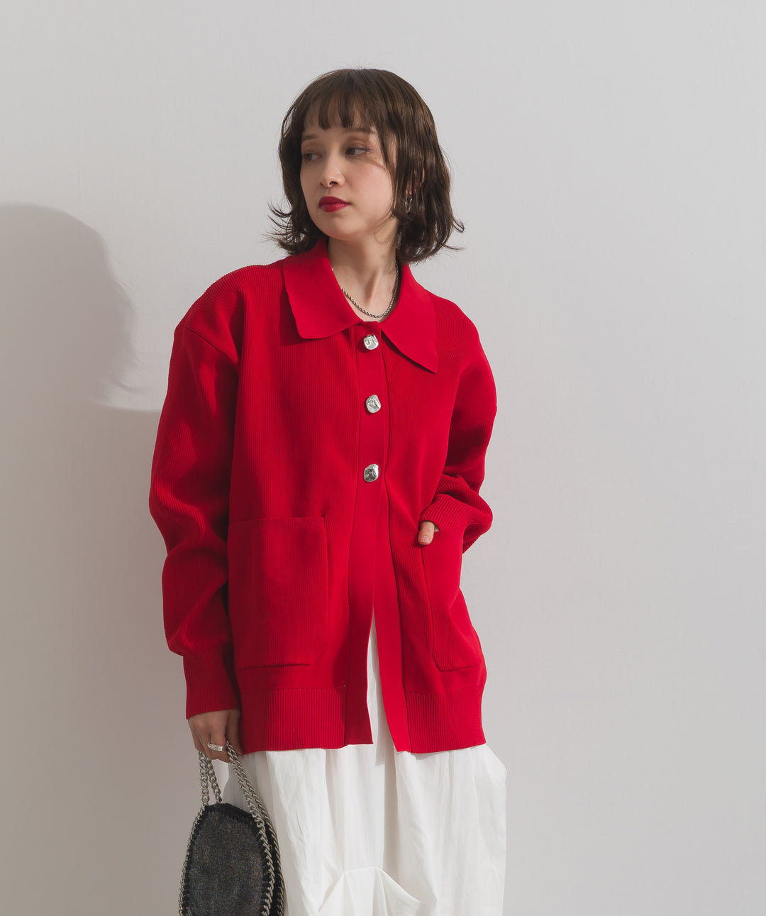 メタルボタン衿付きニットカーディガン