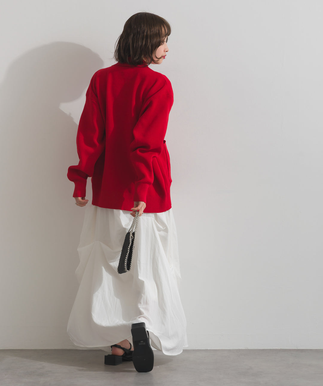 メタルボタン衿付きニットカーディガン