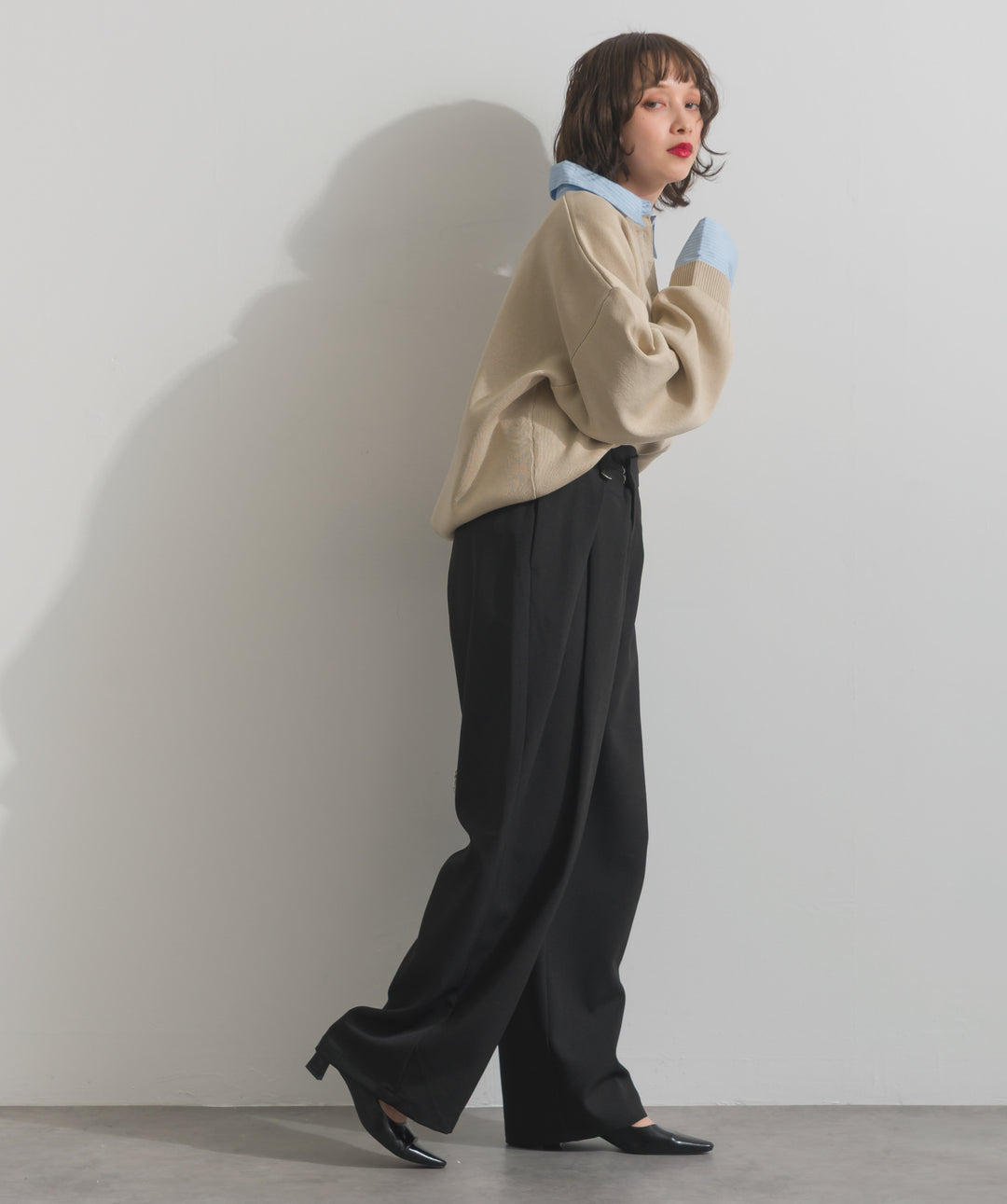 アシンメトリーウエストタックパンツ