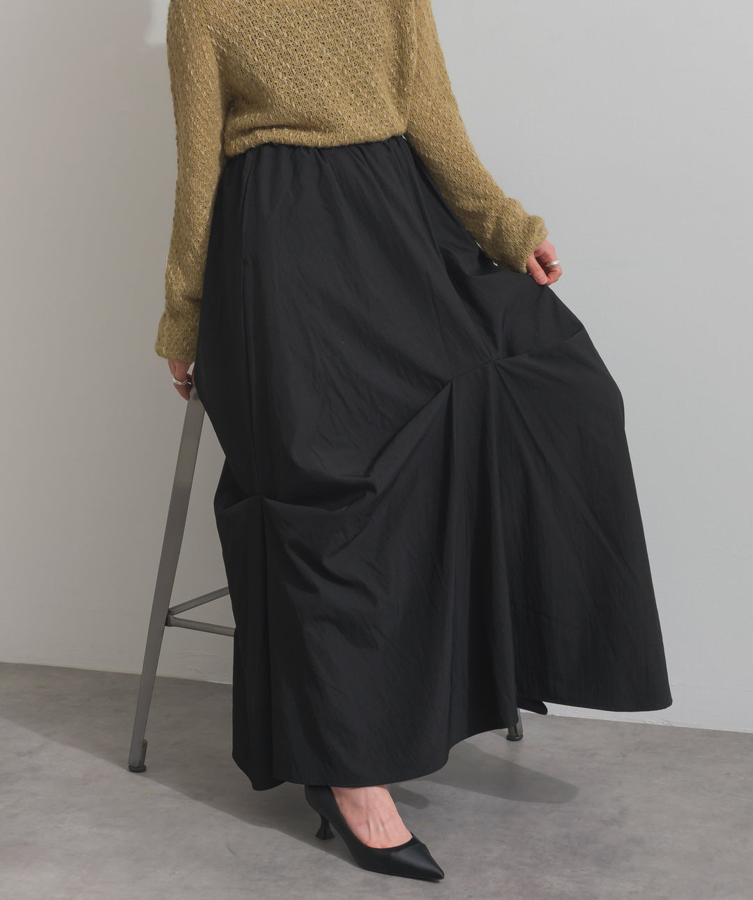 ランダムタックボリュームスカート
