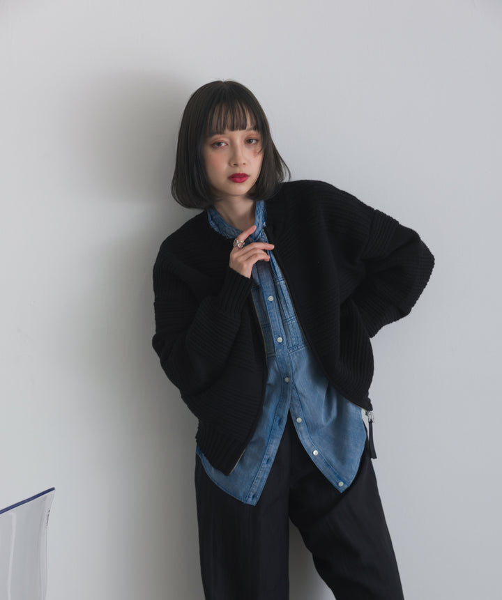 タック編みZIPアップニットカーディガン