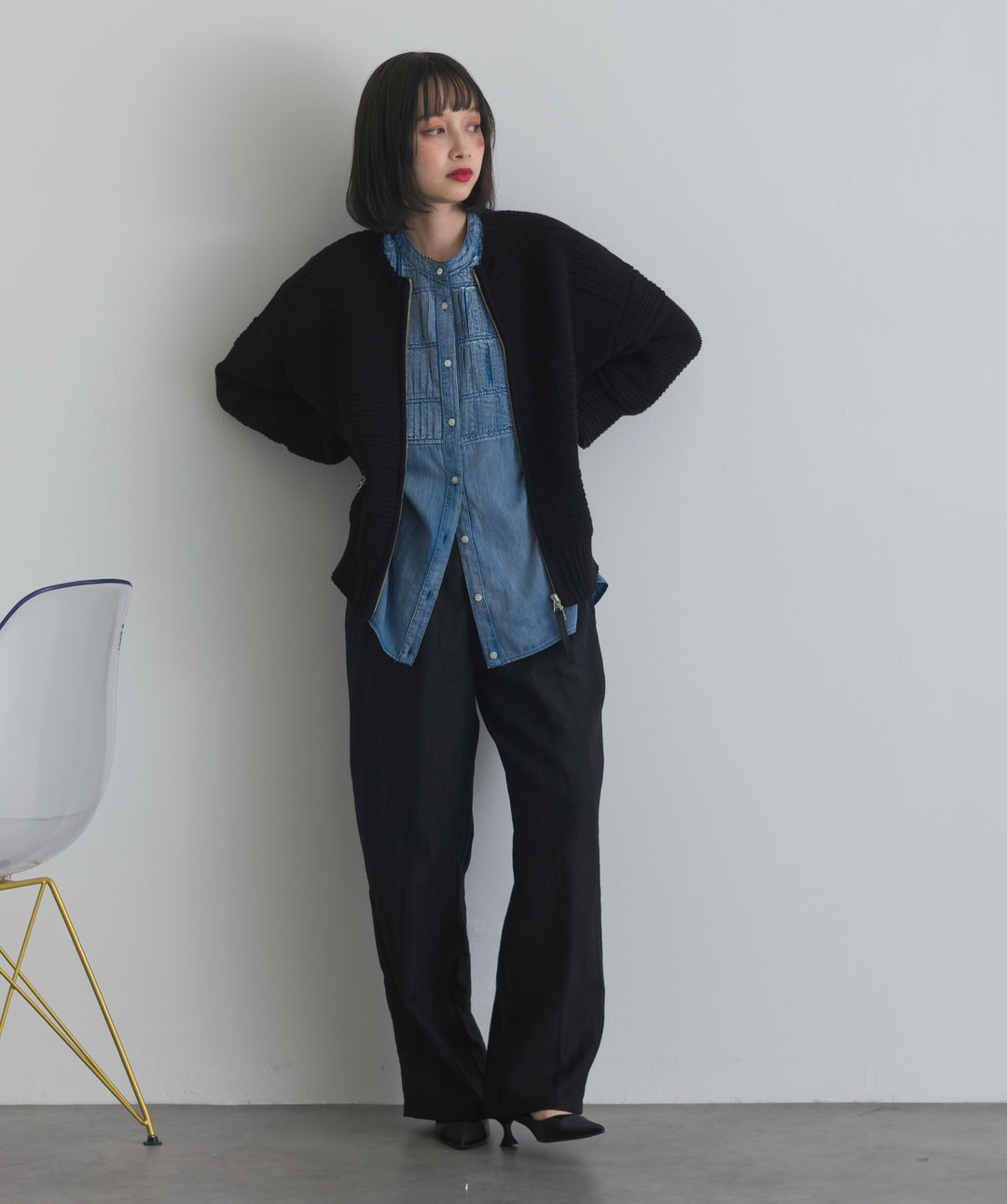 タック編みZIPアップニットカーディガン