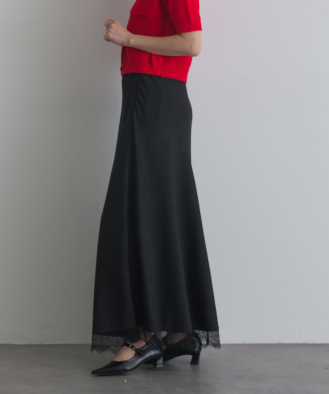 レースヘムナロースカート