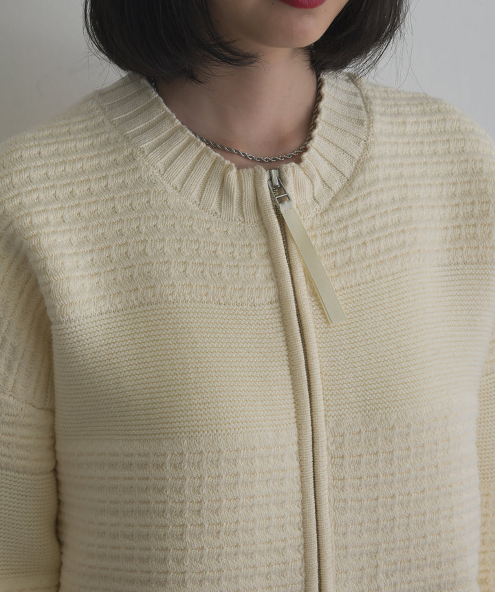 タック編みZIPアップニットカーディガン
