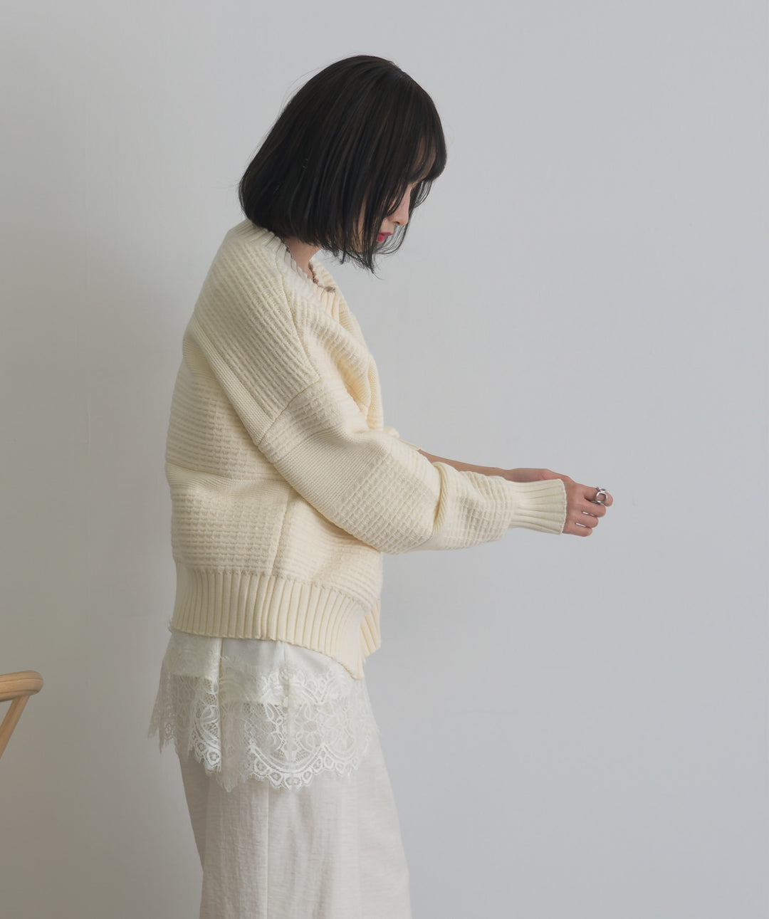 タック編みZIPアップニットカーディガン